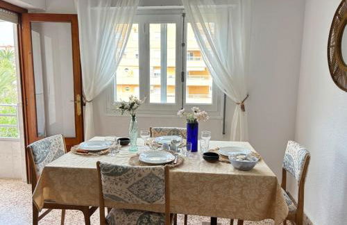 Parking Privado l Terraza Relajante Junto Al Mar - Foto 9