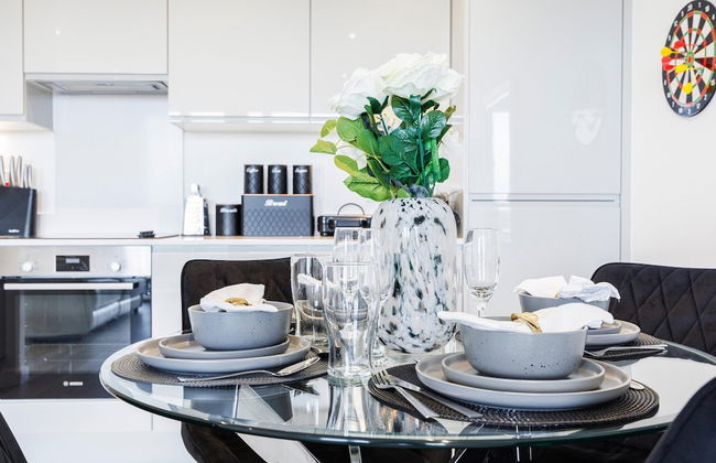 Newly Built 2 Bed Apartment By London City Airport - Foto 23