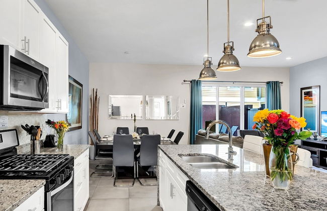 5 BR 6 BA Villa 5min Disneyworld Hot Tub BBQ - Foto 5