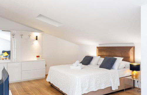 Apartments Ante 2 Hvar center, pool - Photo 27