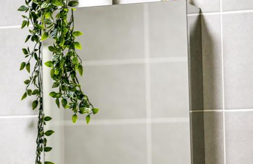 Pluxa The Hideaway - Fully private serviced apartment & parking - Foto 39