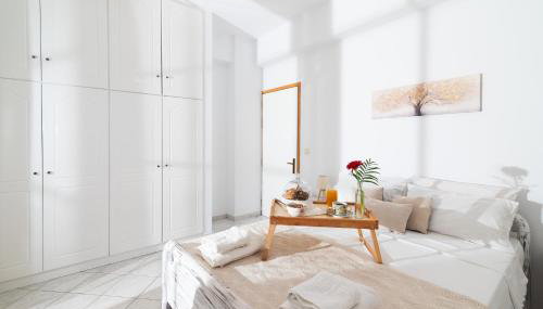 GARDEN HOUSE, Kalamaki - Foto 4, wardrobe