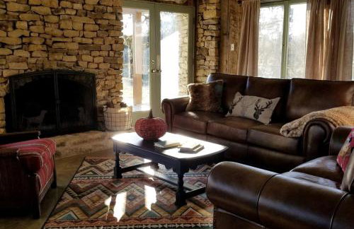 Lakefront Texas Hill Country Rental near Bandera, TX - Foto 3