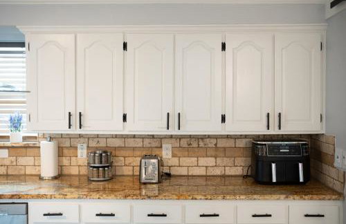 DFW Spacious Cozy Modern Villa - Foto 72