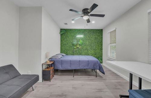 Cozy 5BR Home Sleeps 12 Near Downtown Austin and Tesla - Foto 13