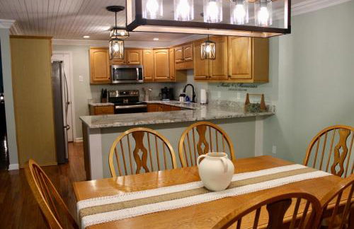 Riverfront Retreat - Foto 10