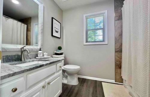 At Home by Mall of GA! - Foto 16