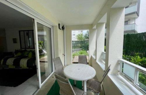 3 chambres, métro tram à 50 m, parking privé ! - Foto 4