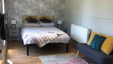 Willow Lodge 1 - Photo 4