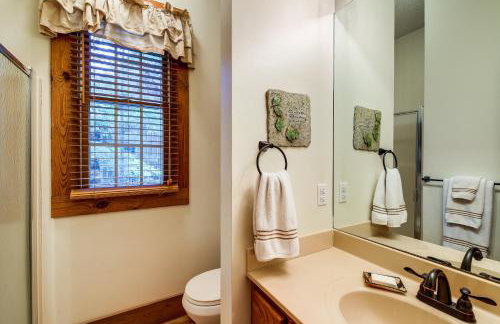 Lake Cumberland Resort Cabin with Community Perks! - Foto 12