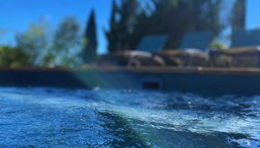 Les Hauts de la Pinède - Villa avec Piscine, Jacuzzi et Boulodrome privatifs - Foto 4