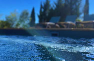 Les Hauts de la Pinède - Villa avec Piscine, Jacuzzi et Boulodrome privatifs - Foto 4