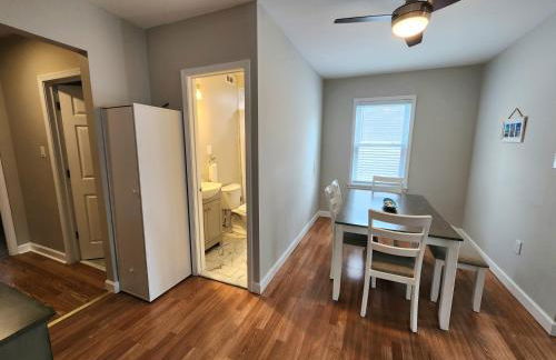 Salt Life Retreat Unit A-2BR/2BA, Heart of Margate - Foto 38