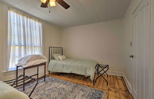 Walk to the Waterfront! Historic Sodus Point Home - Foto 25