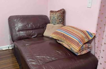 Pool Front Romantic Getaway withPrivate Entry - Foto 79