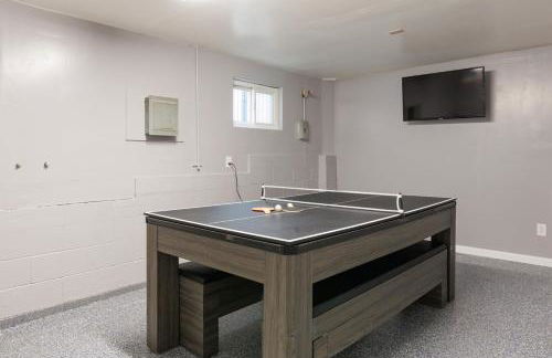 Victorian Retreat 2Bed, 1Bath, Parking, Game Room - Foto 20