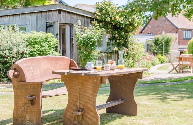 Shallow End, Orford - Photo 24