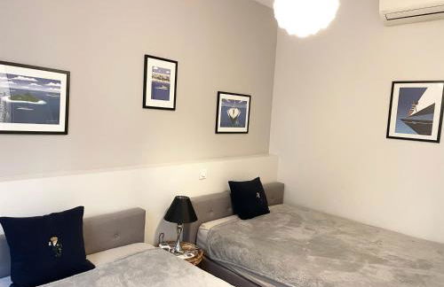 Cannes Old Port, SEAFRONT & SEAVIEWS new reversible air conditioning - Photo 32