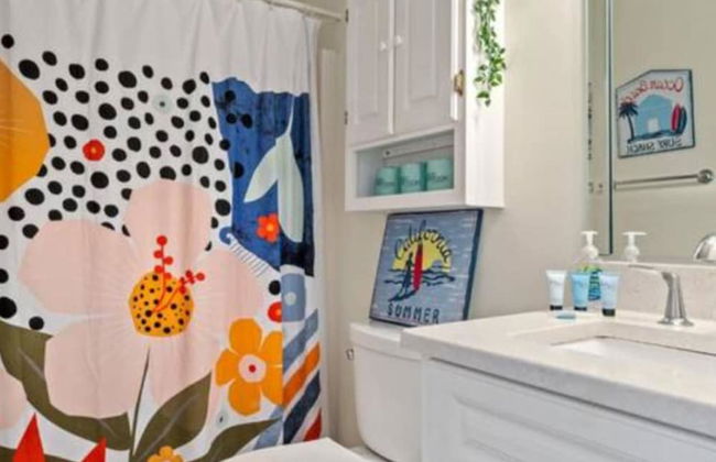 Enjoy Sunny Daze Private Pool Walk to Beach - Foto 36