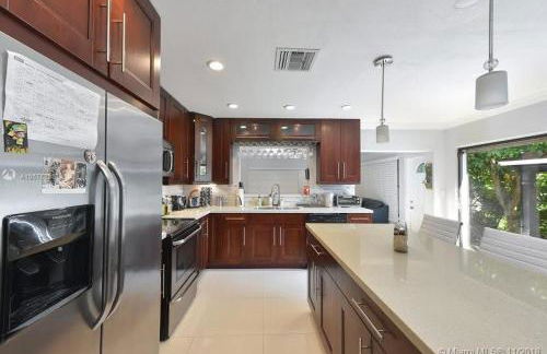 Modern Miami Oversized 3 Bedroom in Central Location - Foto 55