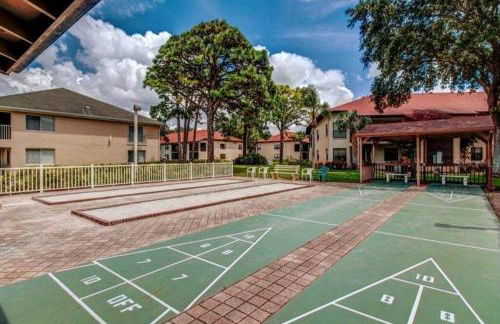 Waterview Oasis Retreat, minutes to Anna Maria Island and IMG - Photo 38