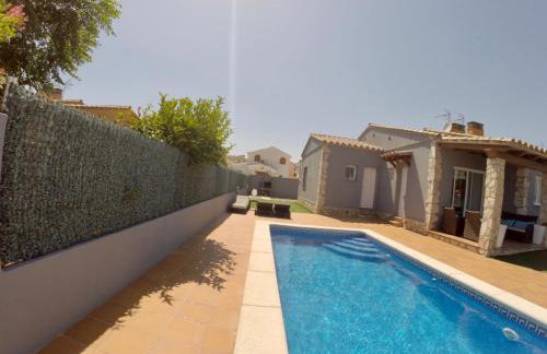 Casa en L Escala con piscina y WIFI free - Foto 16
