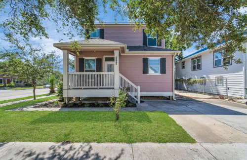 Summer Bliss 3BR Home, Walk to Beach Master Suite Sleeps 9 - Foto 51