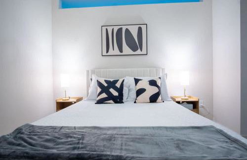 Boulevard Stays Comfortable 1BR Suite w Pool Parking Gym 04 - Foto 3