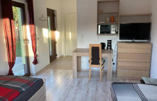 Ferienwohnung mit Terrasse - Foto 2