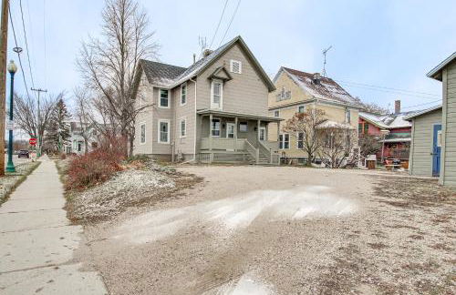 Lovely Elkhart Lake Apartment - Walk to Town! - Foto 21