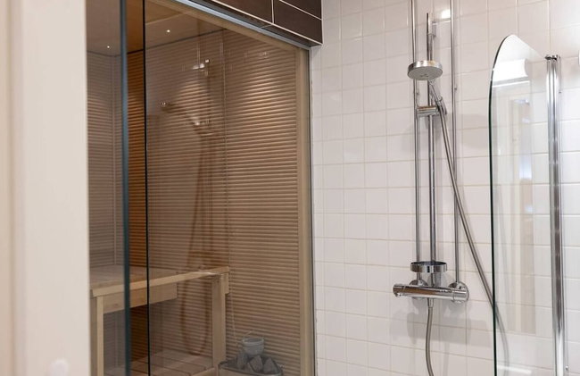 2ndhomes Beautiful 94m2 2BR Home w Sauna - Foto 34