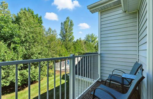 Relaxing Busy Bee C-7 by Simple Life Rentals - Foto 47