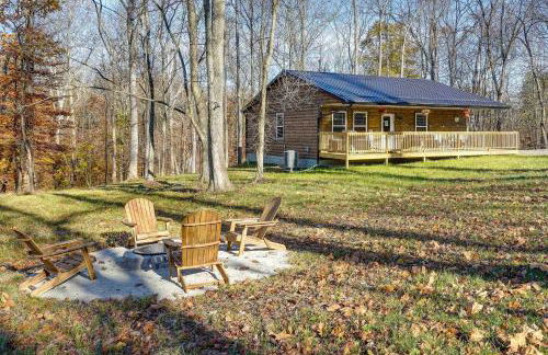 Serene Logan Retreat with Hot Tub and Stargazing Dome - Foto 1