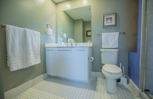 Designer Downtown Condo Suite - Splendid View - Foto 10