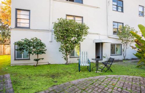 Garden Oasis Cozy Home Near Bart Shop with Parking - Photo 16