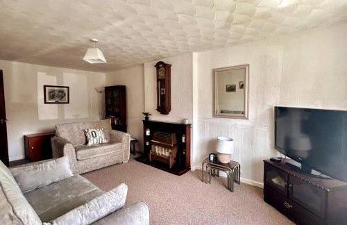 Oldham Bungalow Retreat: 2BD Peaceful Comfort - Foto 9