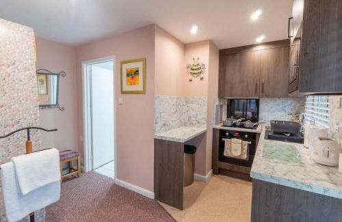 Spalding Town Centre - 2 Person - Self Contained - Self Catering 1 or 2 Doubles - Foto 5