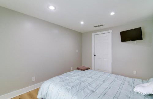 Mountain Retreat in Commerce with Billiards and Darts - Photo 17