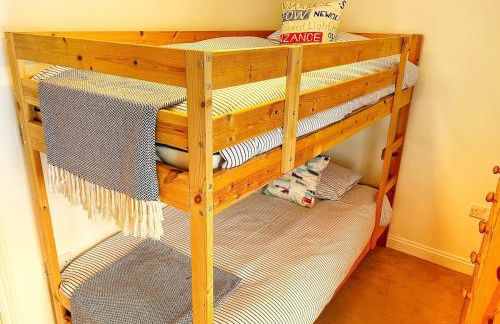 Cornwall Coastal Cottage - Beautiful & Stunning - Photo 17