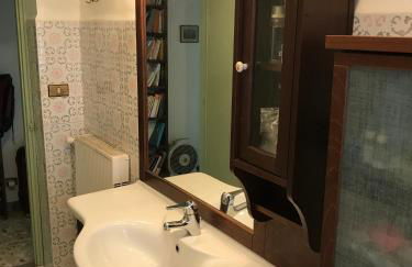 hilltop villa garden with great views - Foto 44