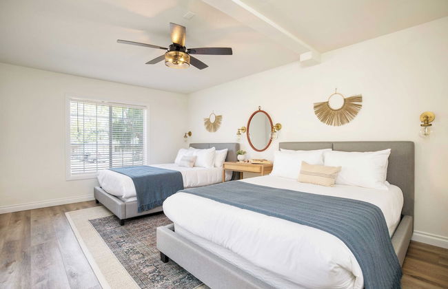 The Riesling Retreat by Avantstay Estate w/ Pool, Hottub, Putting Green & Pickle Ball Court! - Photo 6