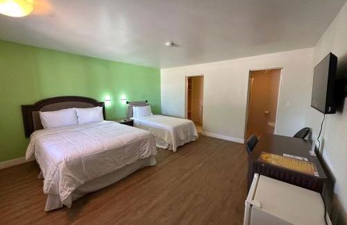 Moapa Motel - Photo 12