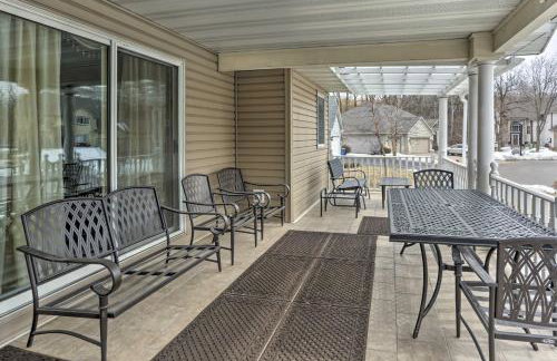 Eagan Home with Porch - 5 Mi to Mall of America! - Foto 31