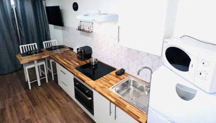 Joli studio une pièce entièrement rénové et équipé classé 2 étoiles - Foto 5