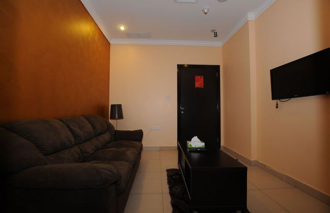 Al Muhanna Plaza Hotel - Photo 20