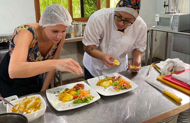 Cooking Class on Santa Cruz Island - Photo 2