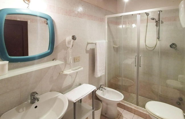 Charming Villa in Tuscany With Pool & Views - Foto 6