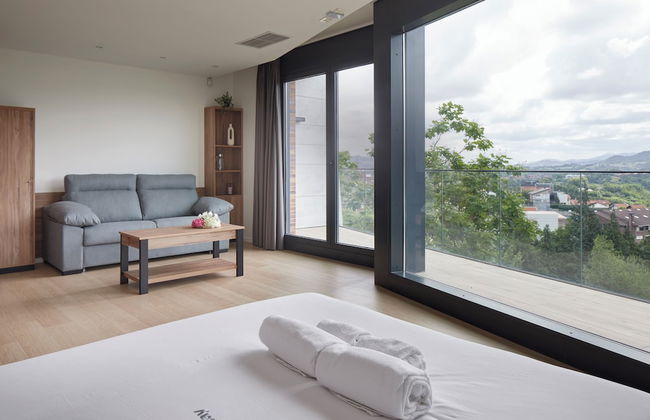 Mantulene Apartments - Basque Stay - Photo 3