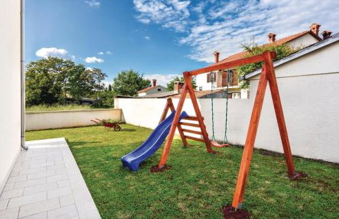 Three-Bedroom Holiday Home In Rebici - Foto 7