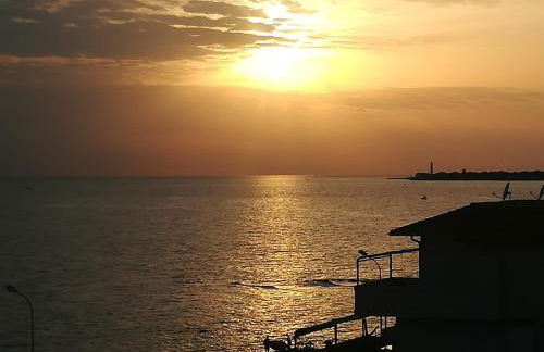 IL SALUTO DEL SOLE - Foto 29